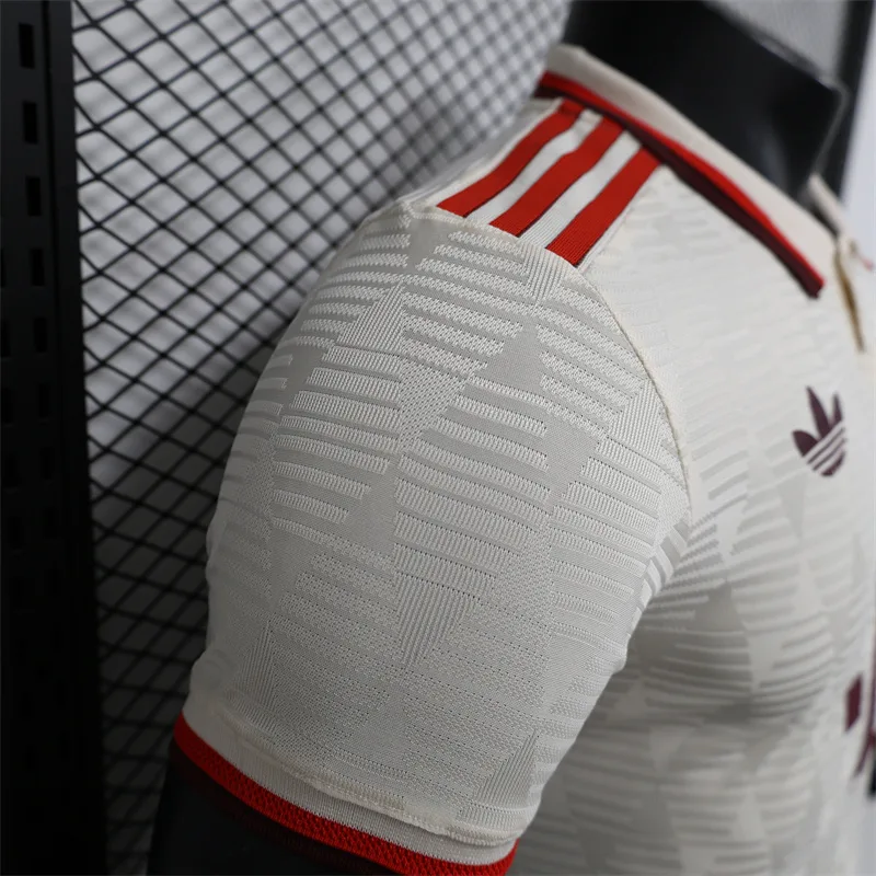 Camiseta de Fútbol Tercera Equipación Versión Jugador Bayern Múnich 2024/2025 Calidad Tailandesa
