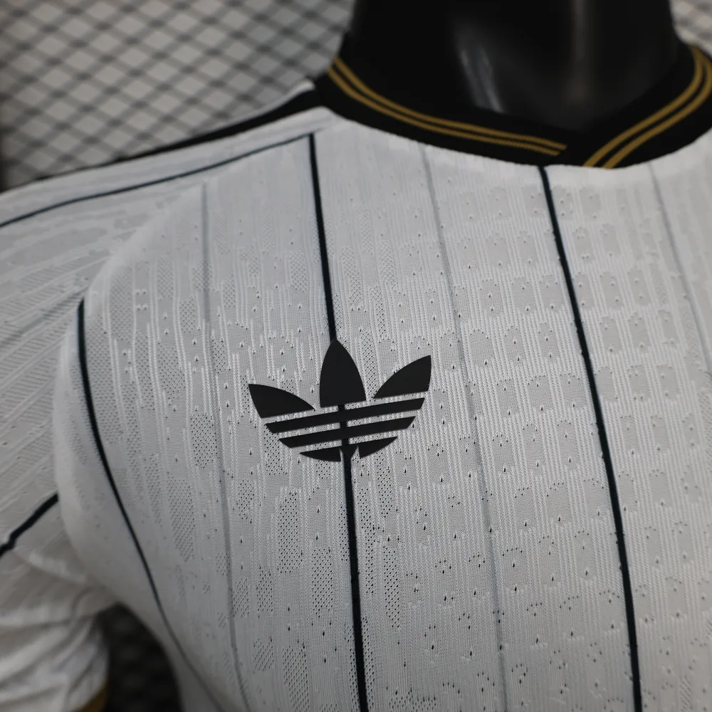2026 Player Version Camiseta de Fútbol Edición Especial Visitante Japón AAA calidad fan