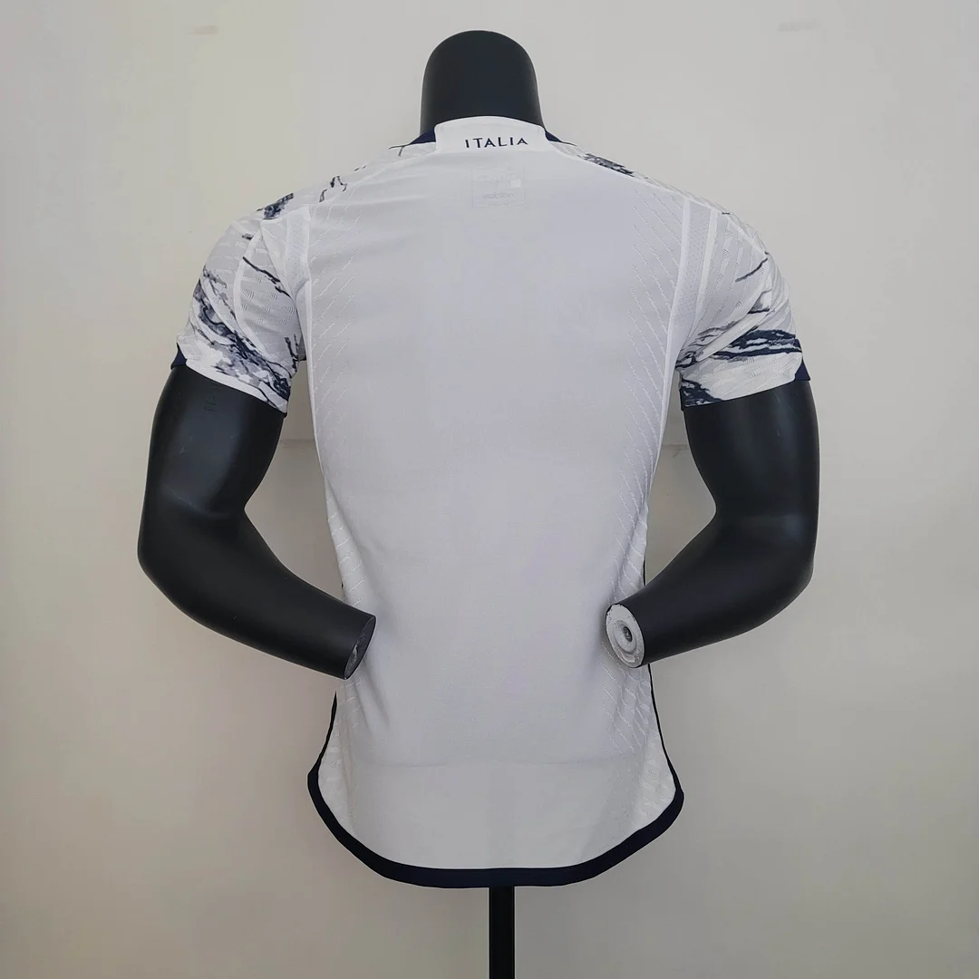 Camiseta de Fútbol Visitante de Italia Versión Jugador 2023