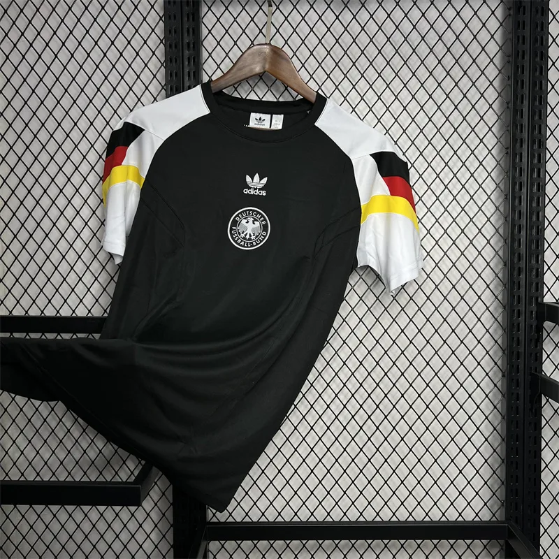 Uniforme de Prepartido Alemania 2024-2025 -Camiseta 3 Calidad Tailandesa