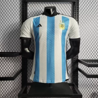 Versión de jugador de la camiseta local de la Selección de Argentina para la Copa Mundial de la FIFA 2022