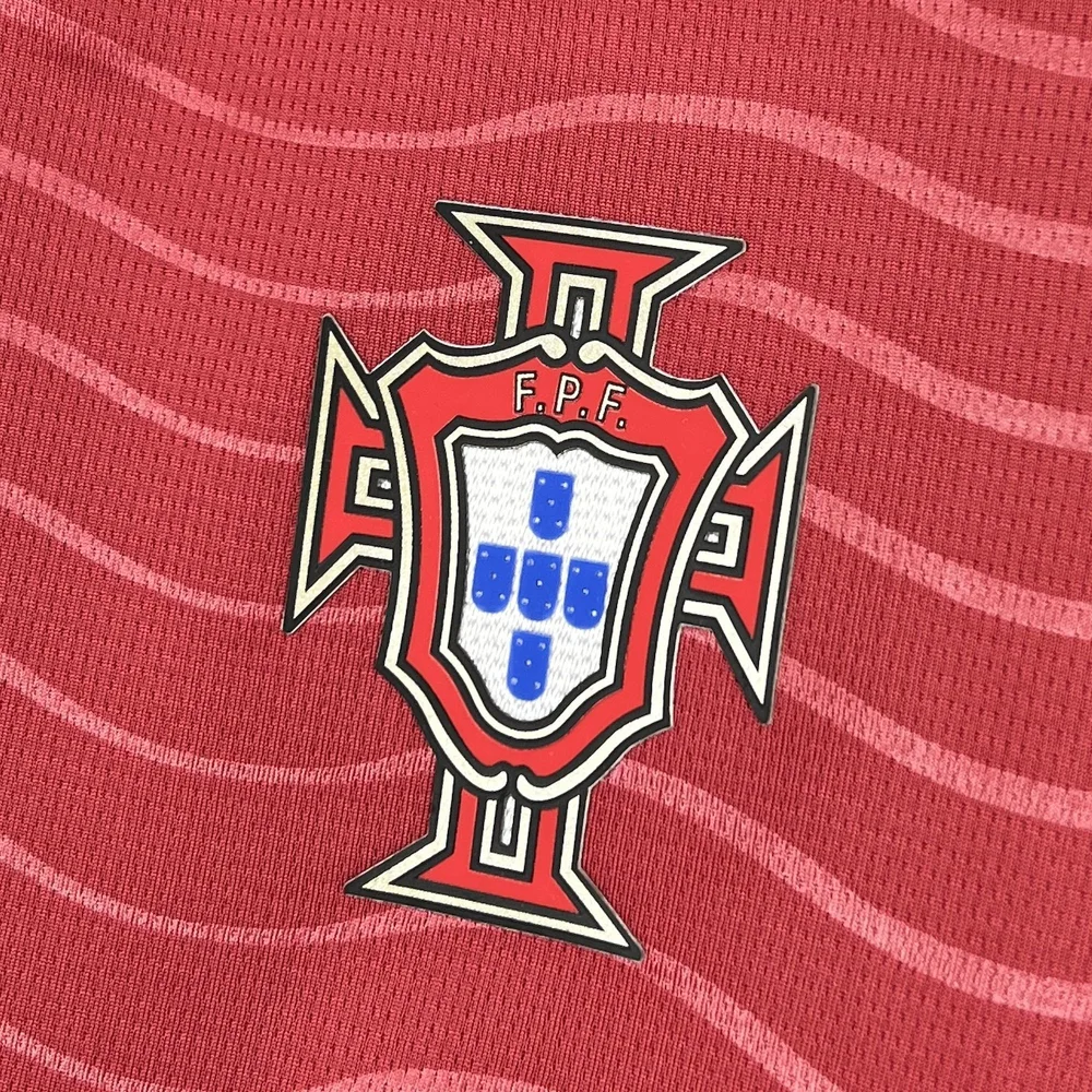Camiseta de Fútbol Local de Portugal 2026 Calidad Tailandesa