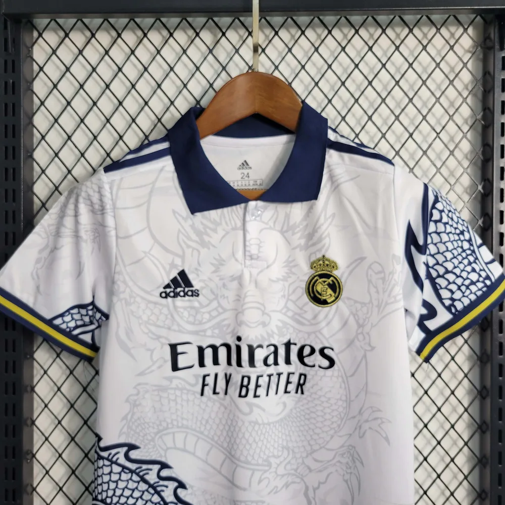 Camiseta Blanca del Dragón Chino del Real Madrid 2022/2023 Talla Infantil