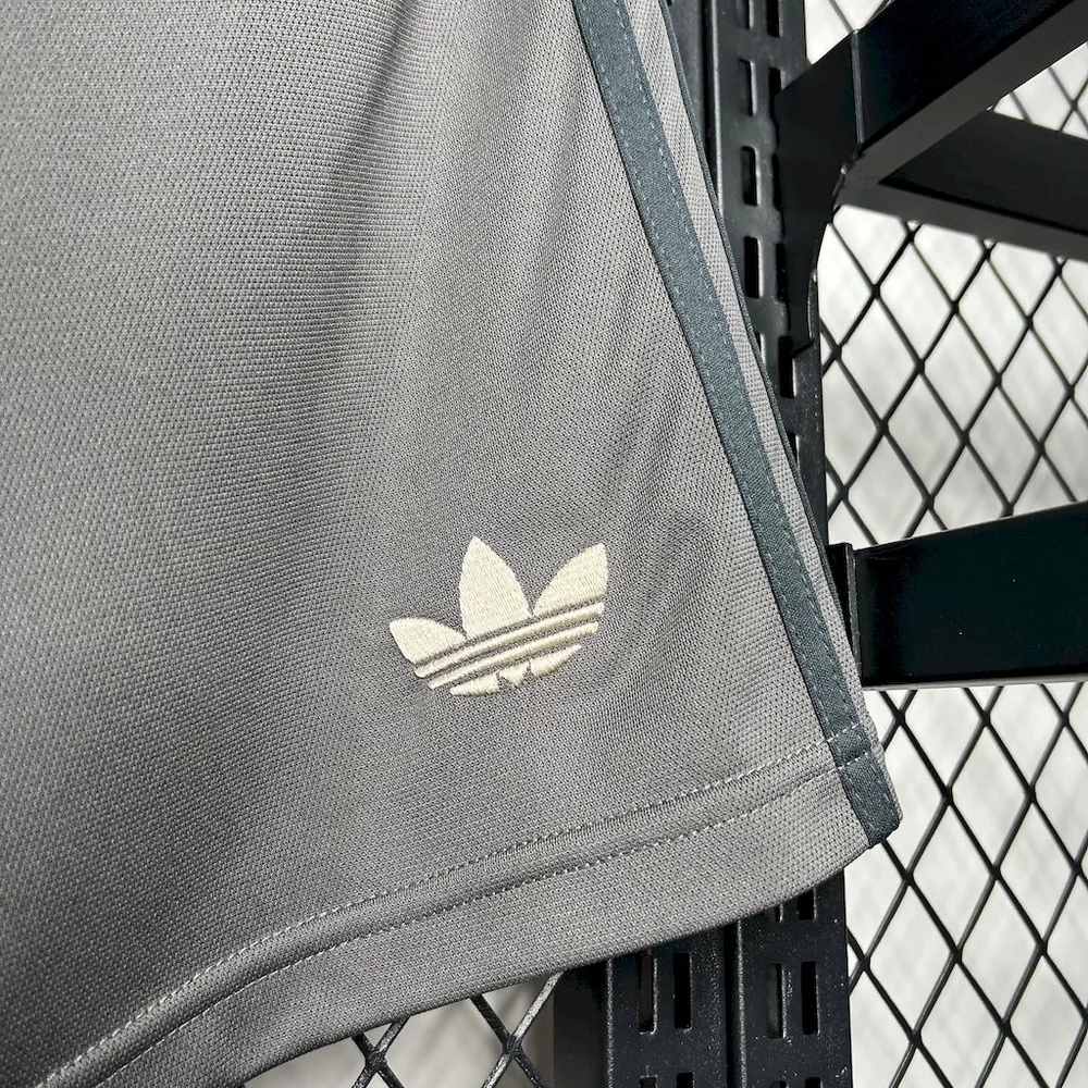 Pantalón Corto Tercera Equipación Visitante Real Madrid 2024/2025
