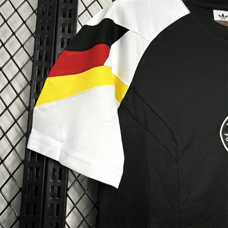 Uniforme de Prepartido Alemania 2024-2025 -Camiseta 3 Calidad Tailandesa