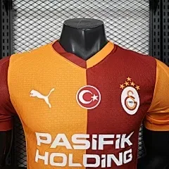 2025/2026 Versión Jugador Galatasaray Local Camiseta de Fútbol Calidad Tailandesa