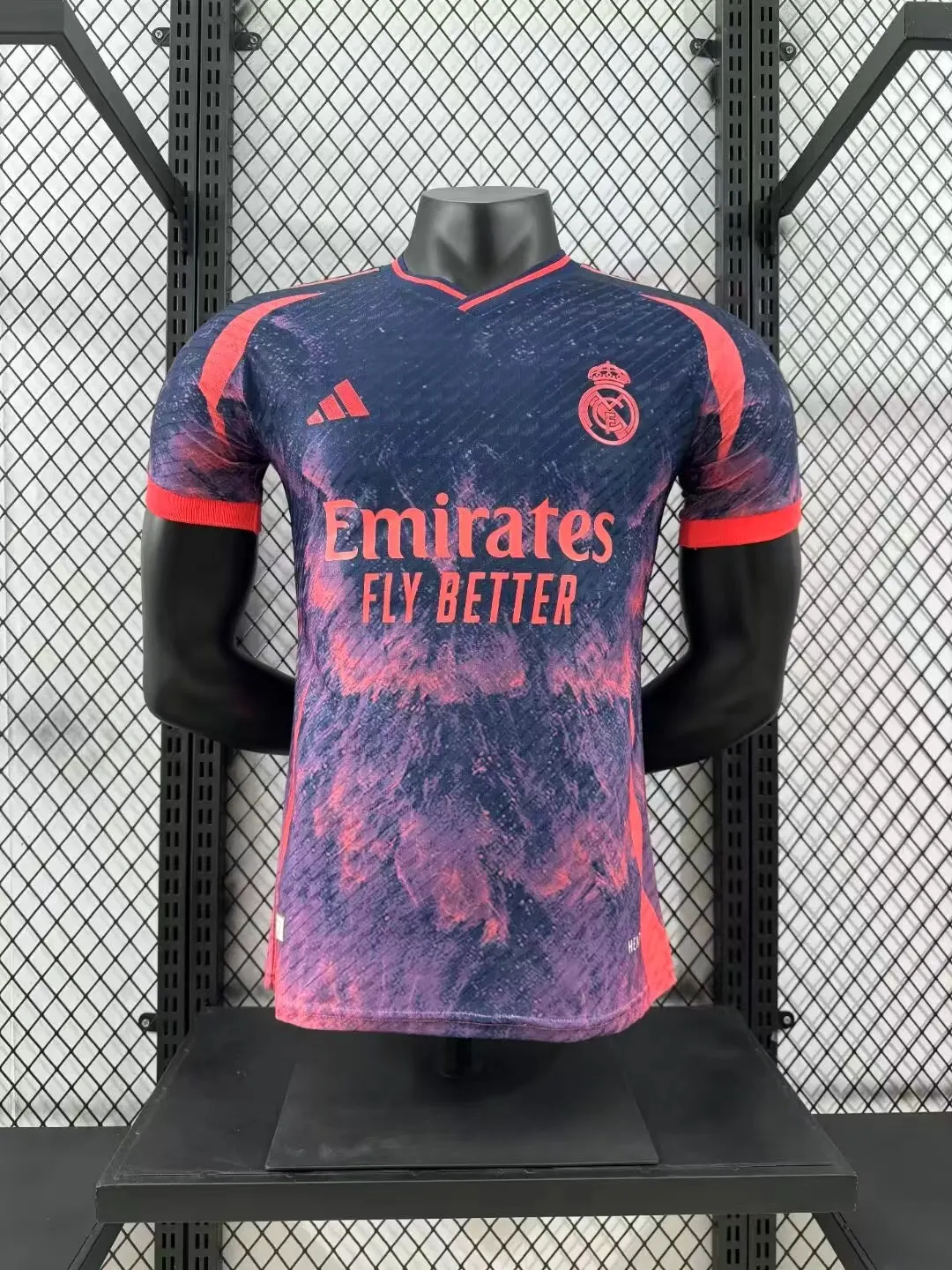 2024/2025 Versión Jugador Real Madrid Edición Especial 10 Camiseta de Fútbol Calidad Tailandesa — Vista 9