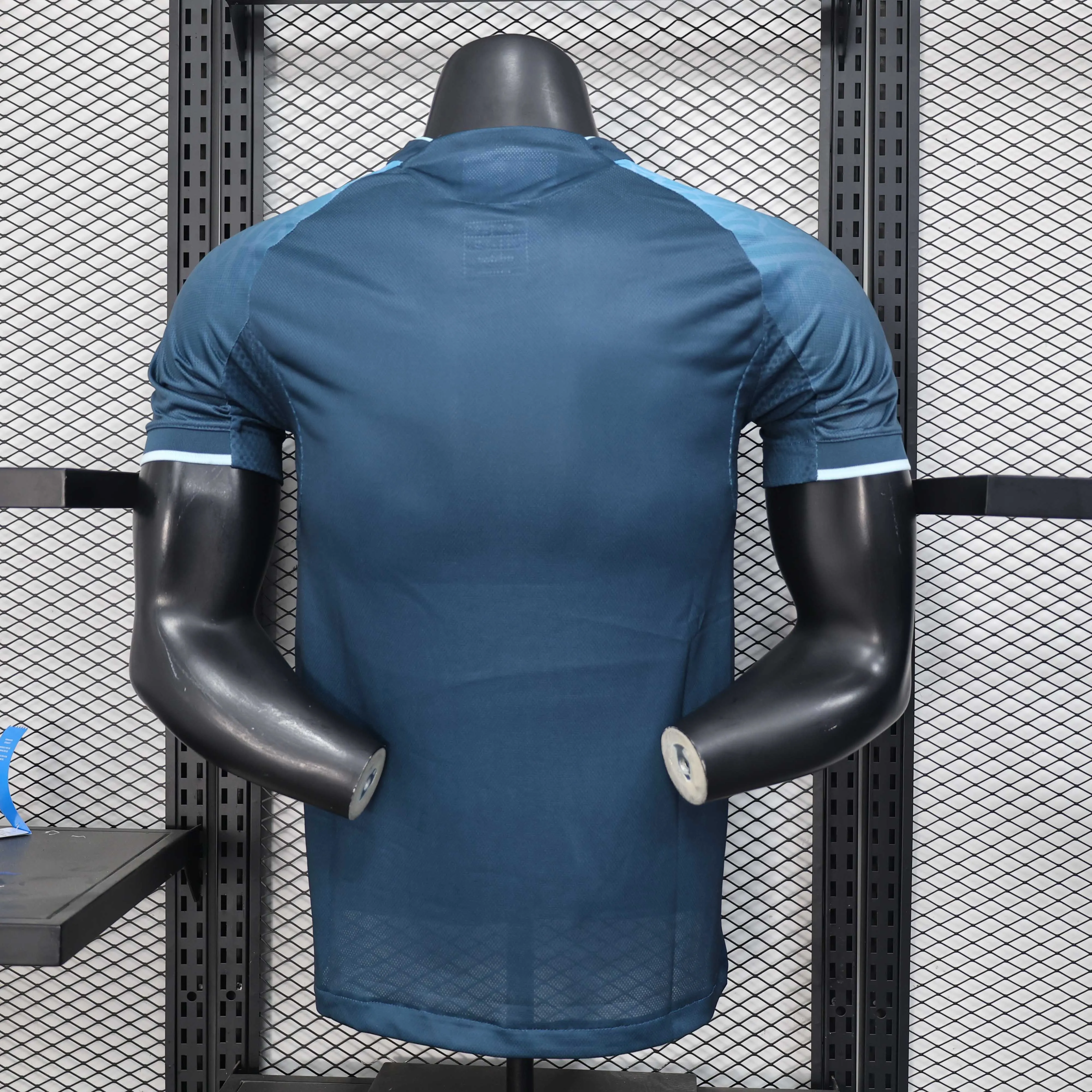 2025/2026 Versión Jugador Real Madrid Edición Especial 42 Camiseta de Fútbol Calidad Tailandesa — Vista 11