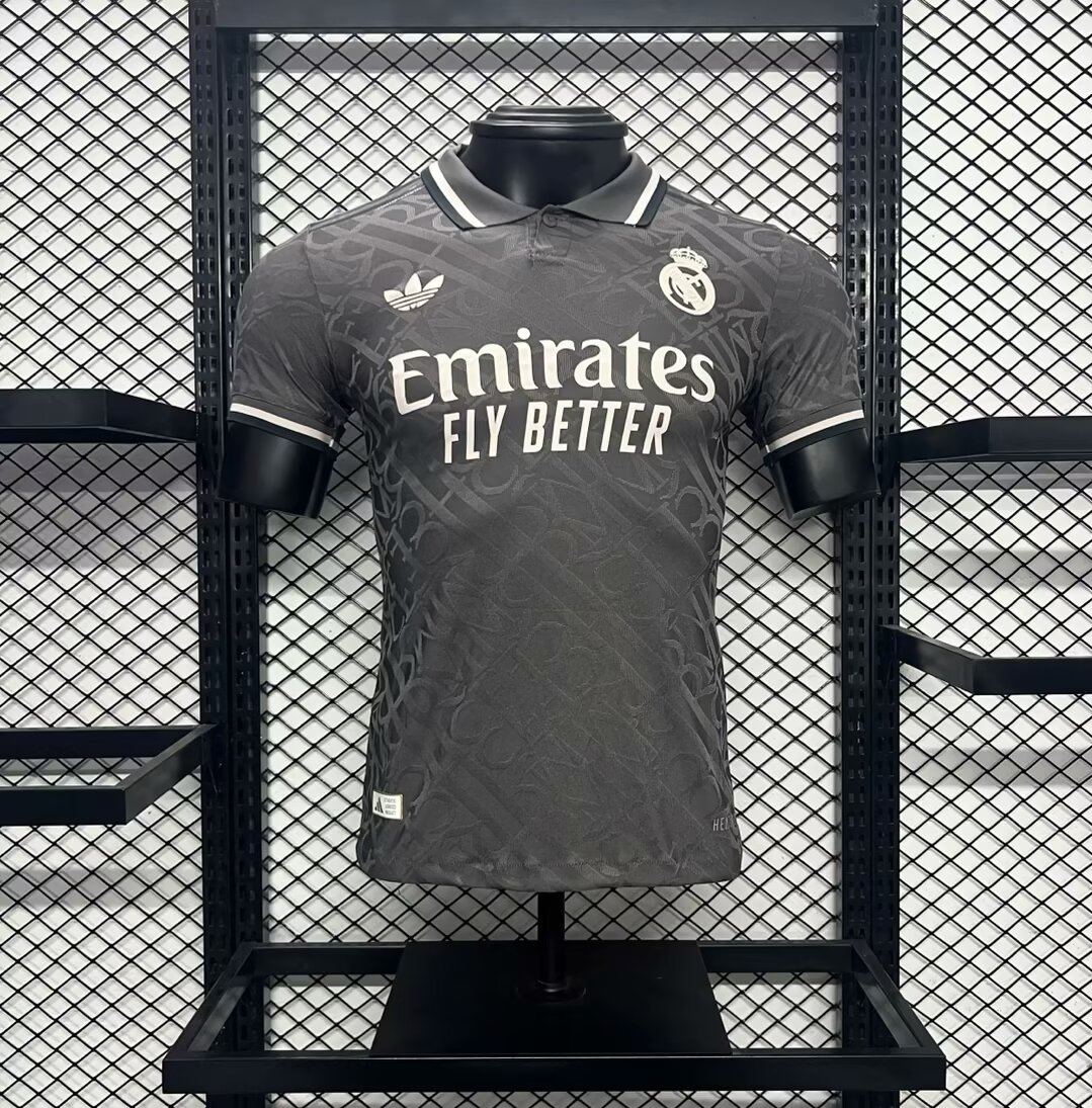 2024/2025 Versión Jugador Real Madrid Camiseta Tercera Visitante Calidad Tailandesa — Vista 4