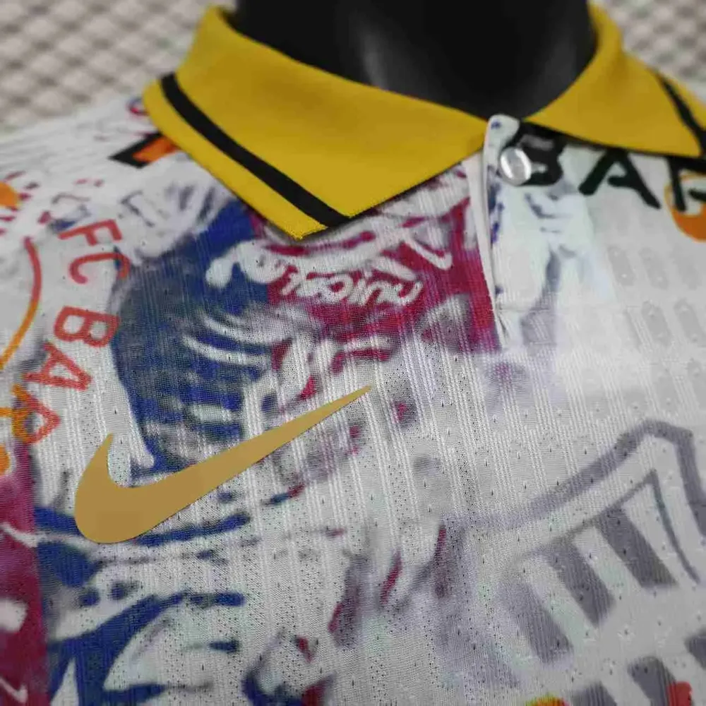 Camiseta de Fútbol Barcelona 2025/2026 Versión Jugador Edición Co-branded Messi Calidad Tailandesa — Vista 4