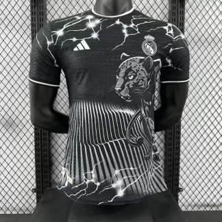 Camiseta Edición Especial Versión Jugador de Real Madrid 2024/2025 — Vista 1