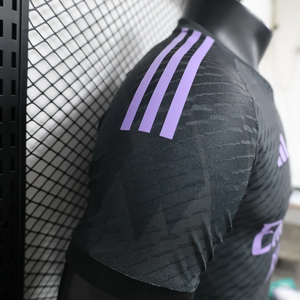 2024/2025 Versión Jugador Real Madrid Edición Especial 14 Camiseta de Fútbol Calidad Tailandesa — Vista 5