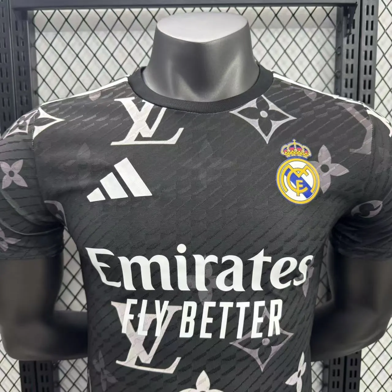 2025/2026 Versión Jugador Real Madrid Edición Especial 38 Camiseta Calidad Tailandesa — Vista 12