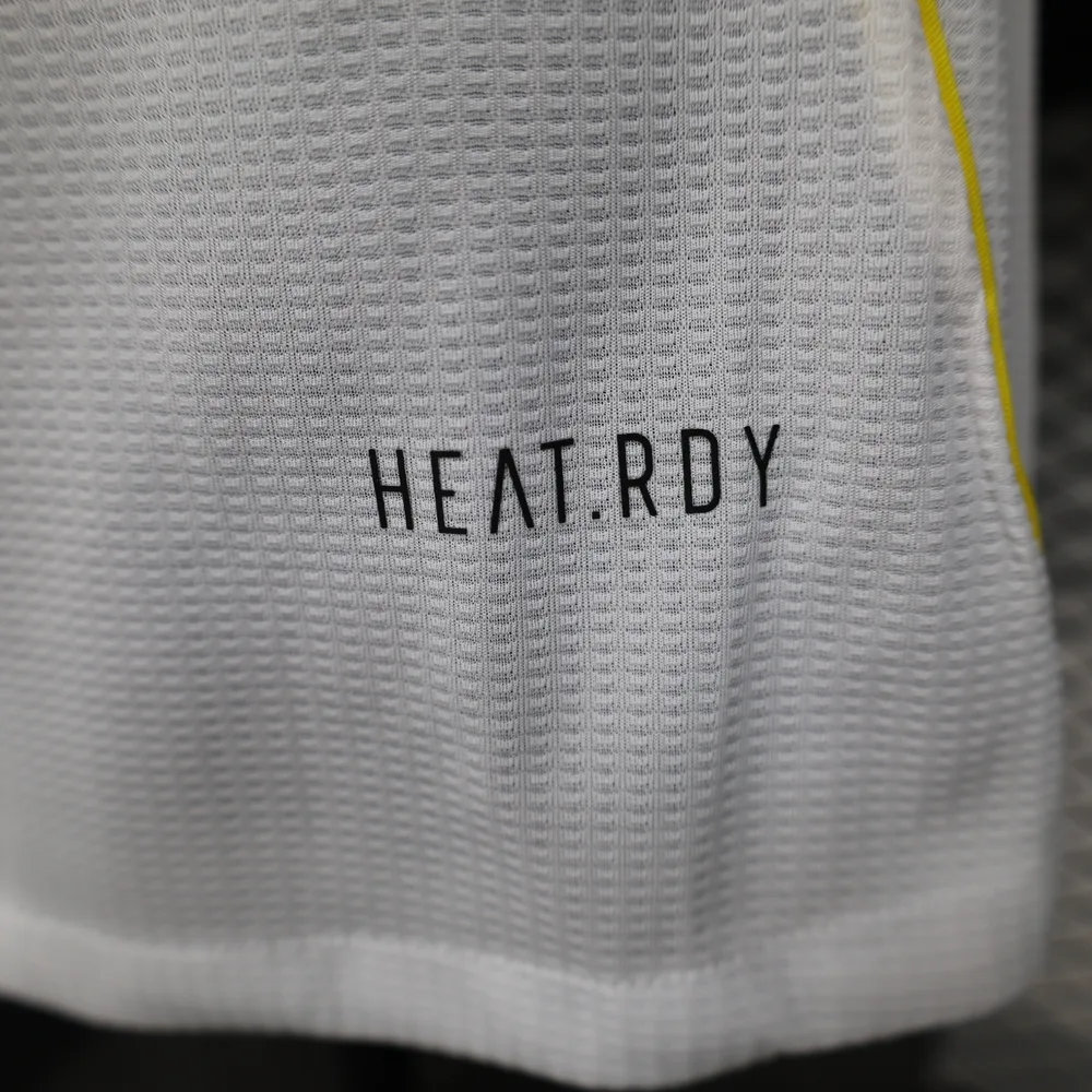 2025/2026 Versión Jugador Real Madrid Camiseta Local Calidad Tailandesa — Vista 10