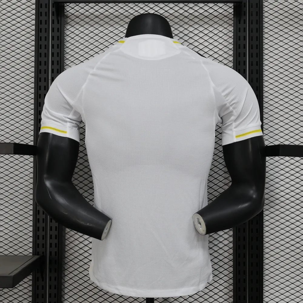 2025/2026 Versión Jugador Real Madrid Camiseta Local Calidad Tailandesa — Vista 2