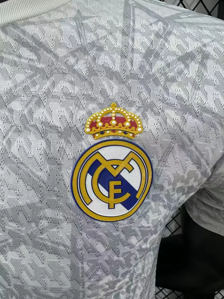 2024/2025 Versión Jugador Real Madrid Edición Especial 08 Camiseta de Fútbol Calidad Tailandesa — Vista 6
