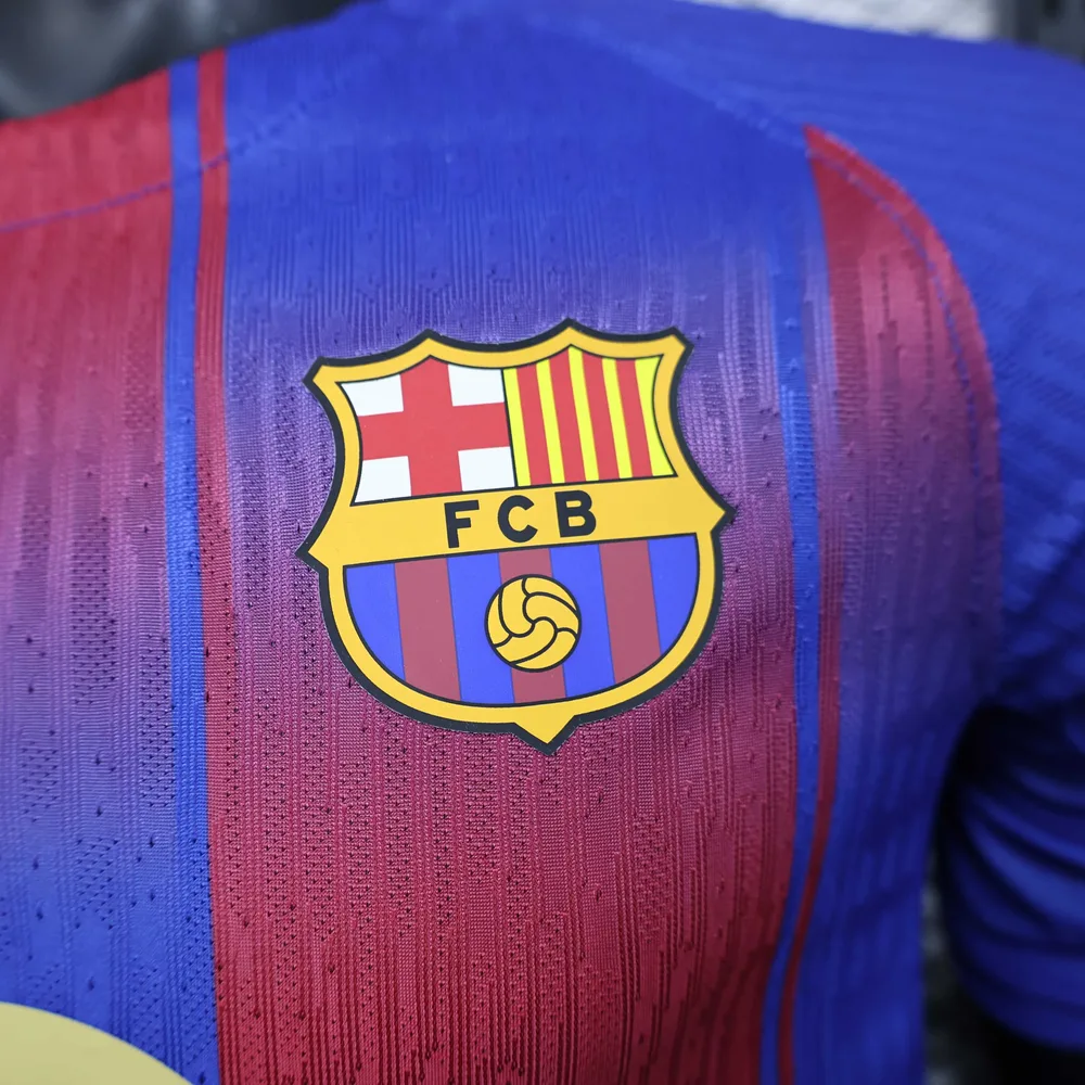 2025/2026 Versión Jugador Camiseta de Fútbol Local del Barcelona Calidad Tailandesa — Vista 5
