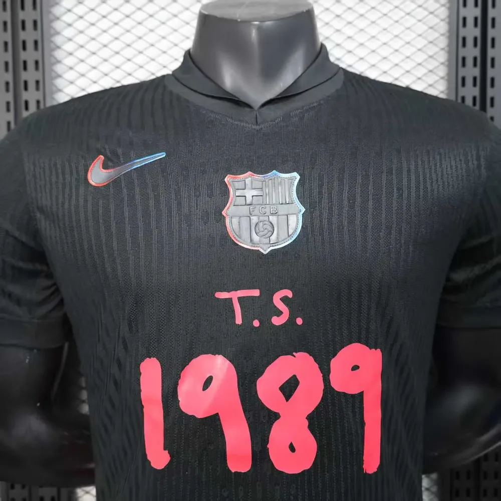 2025/2026 Camiseta de Fútbol Visitante 1989 Publicidad del Barcelona Versión Jugador Calidad Tailandesa — Vista 3