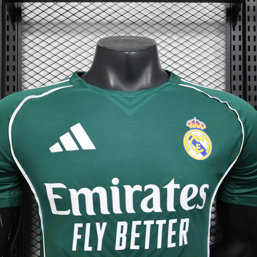 2025/2026 Versión Jugador Real Madrid Edición Especial 41 Camiseta Calidad Tailandesa — Vista 3
