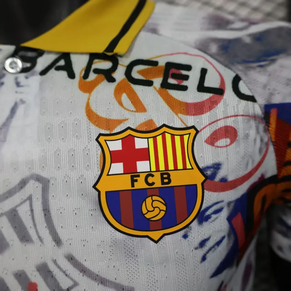 Camiseta de Fútbol Barcelona 2025/2026 Versión Jugador Edición Co-branded Messi Calidad Tailandesa — Vista 5