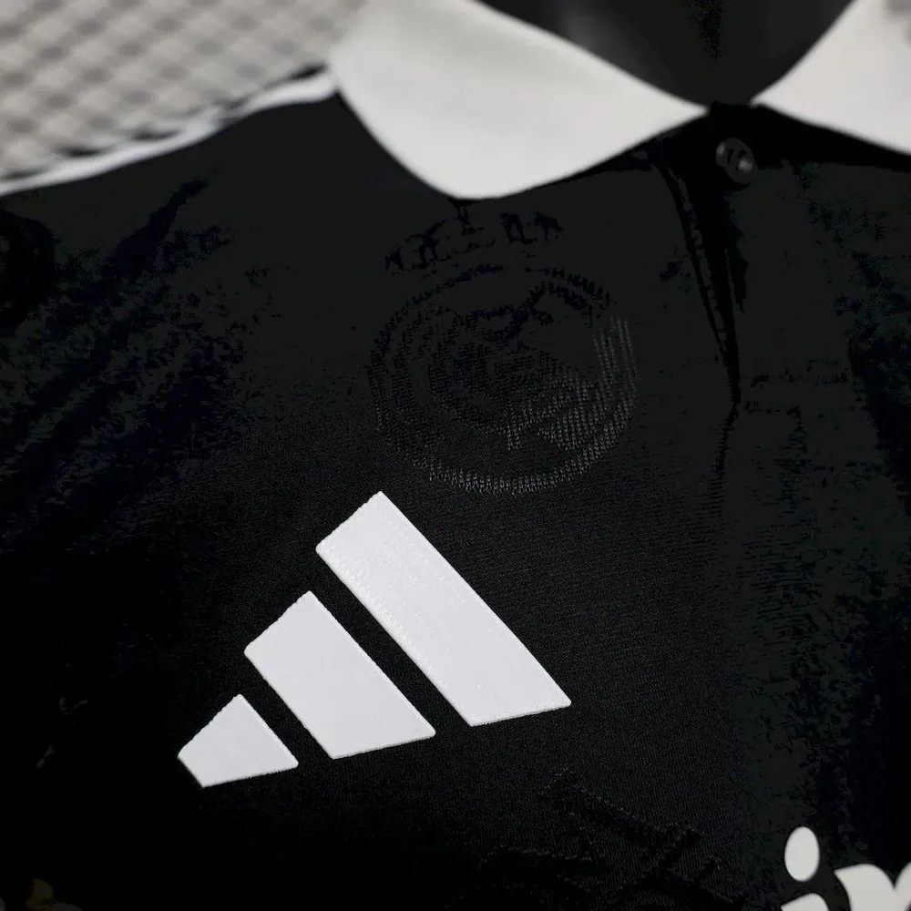 2025/2026 Versión Jugador Edición Especial Real Madrid 02 Camiseta de Fútbol Calidad Tailandesa — Vista 4