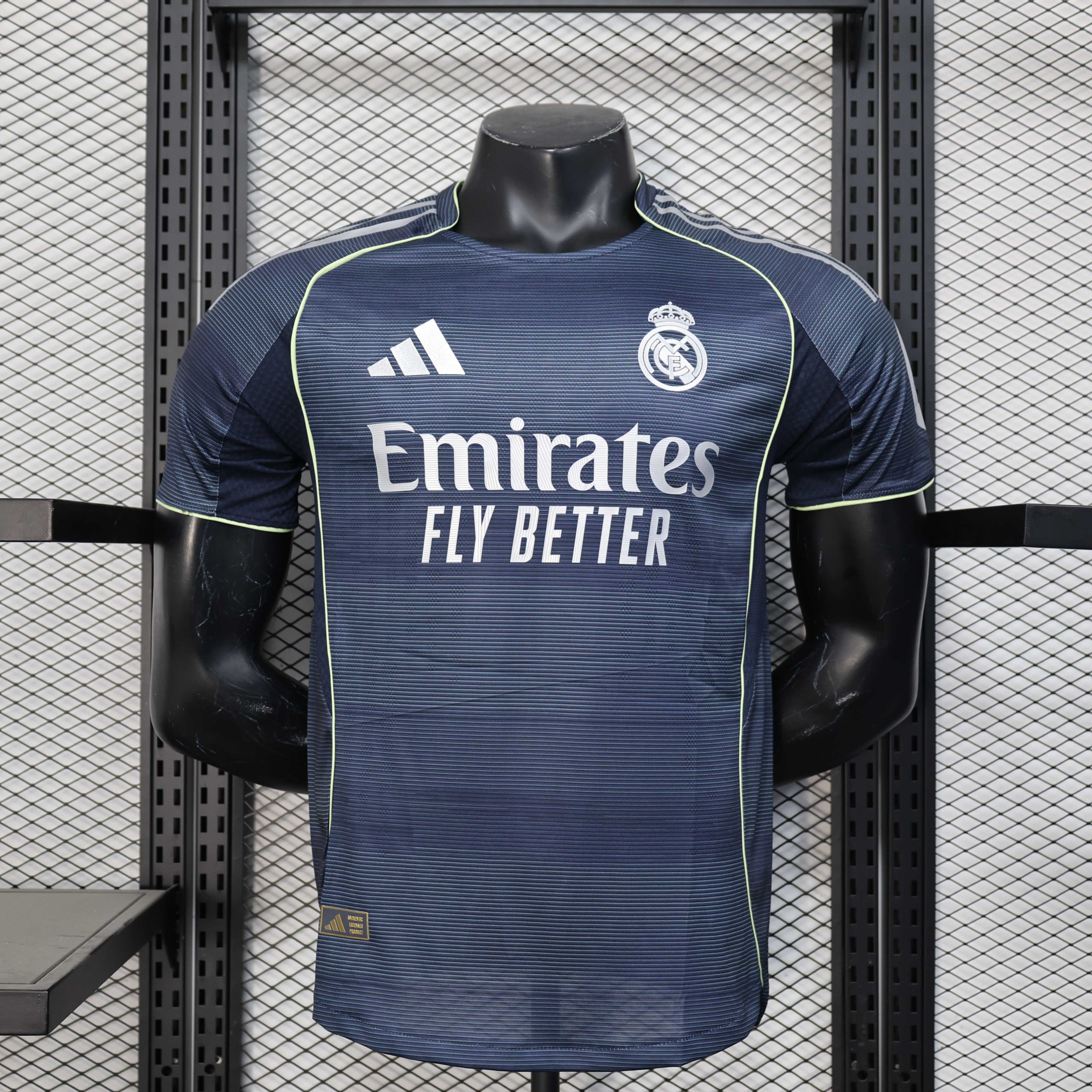 2025/2026 Versión Jugador Real Madrid Camiseta Visitante Calidad Tailandesa — Vista 10
