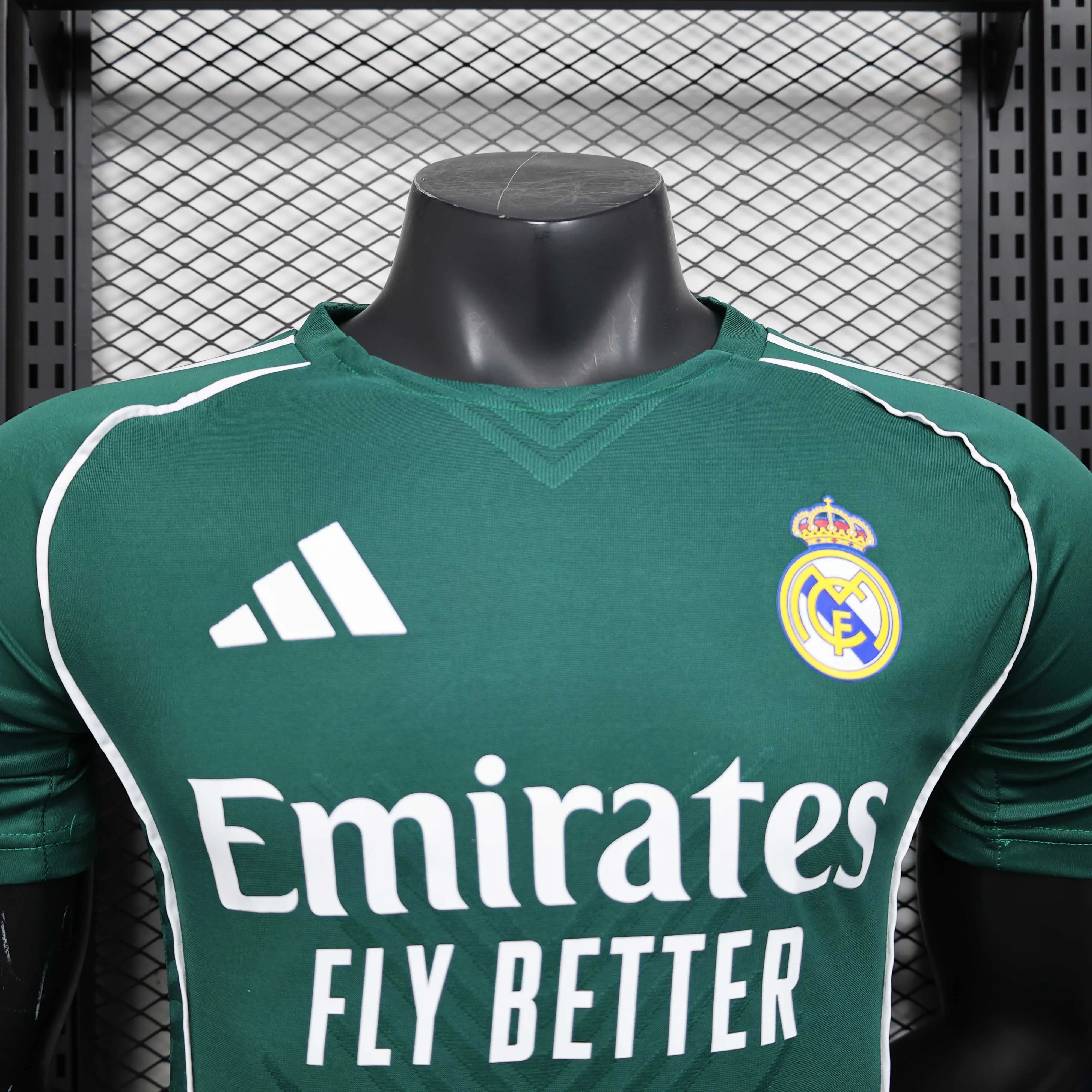 2025/2026 Versión Jugador Real Madrid Edición Especial 41 Camiseta Calidad Tailandesa — Vista 12