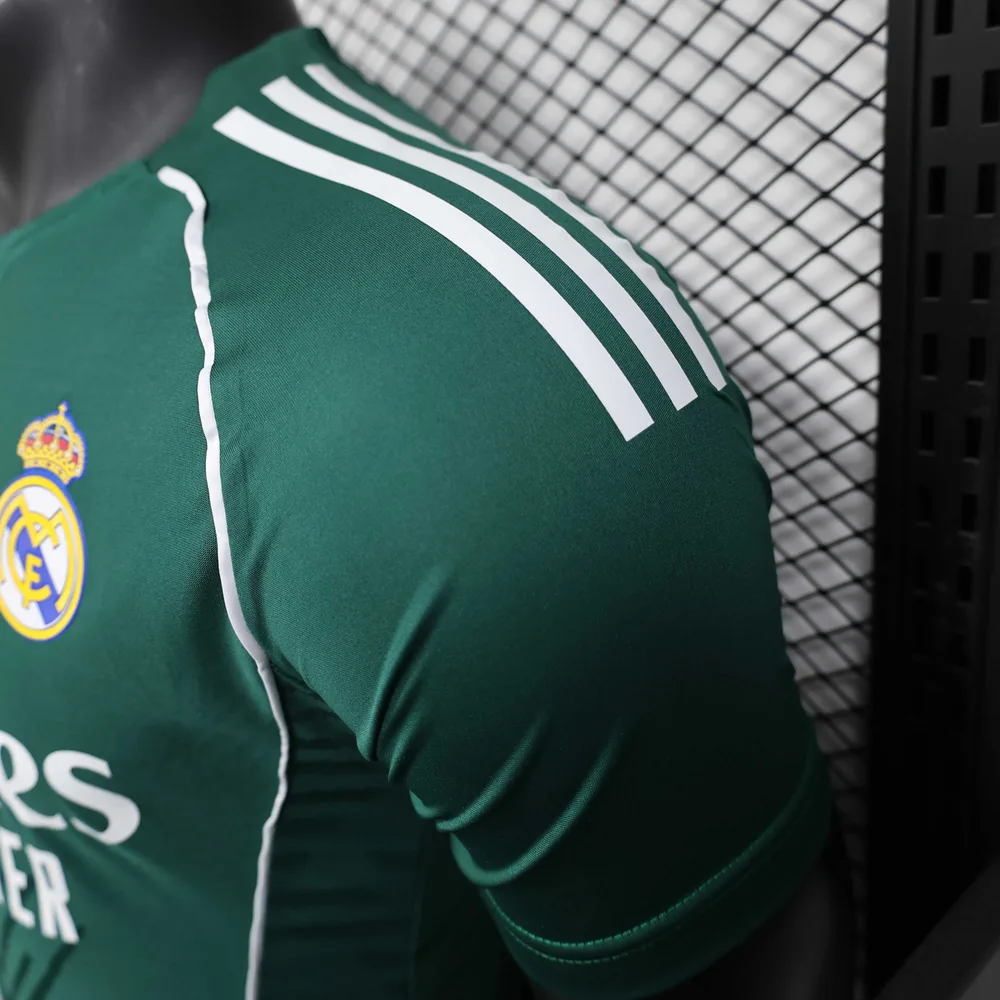 2025/2026 Versión Jugador Real Madrid Edición Especial 41 Camiseta Calidad Tailandesa — Vista 7