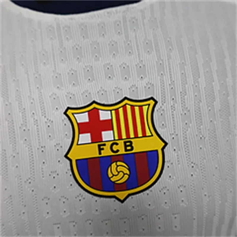 2024/2025 Camiseta Blanca Coldplay Versión Jugador Barcelona Calidad Tailandesa — Vista 5
