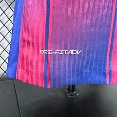 2025/2026 Versión Jugador Camiseta de Fútbol Local Colaboración Barcelona x Travis Scott Calidad Thai — Vista 9