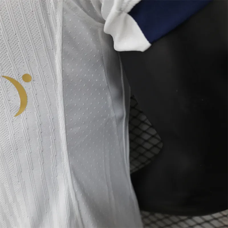2024/2025 Camiseta Blanca Coldplay Versión Jugador Barcelona Calidad Tailandesa — Vista 7