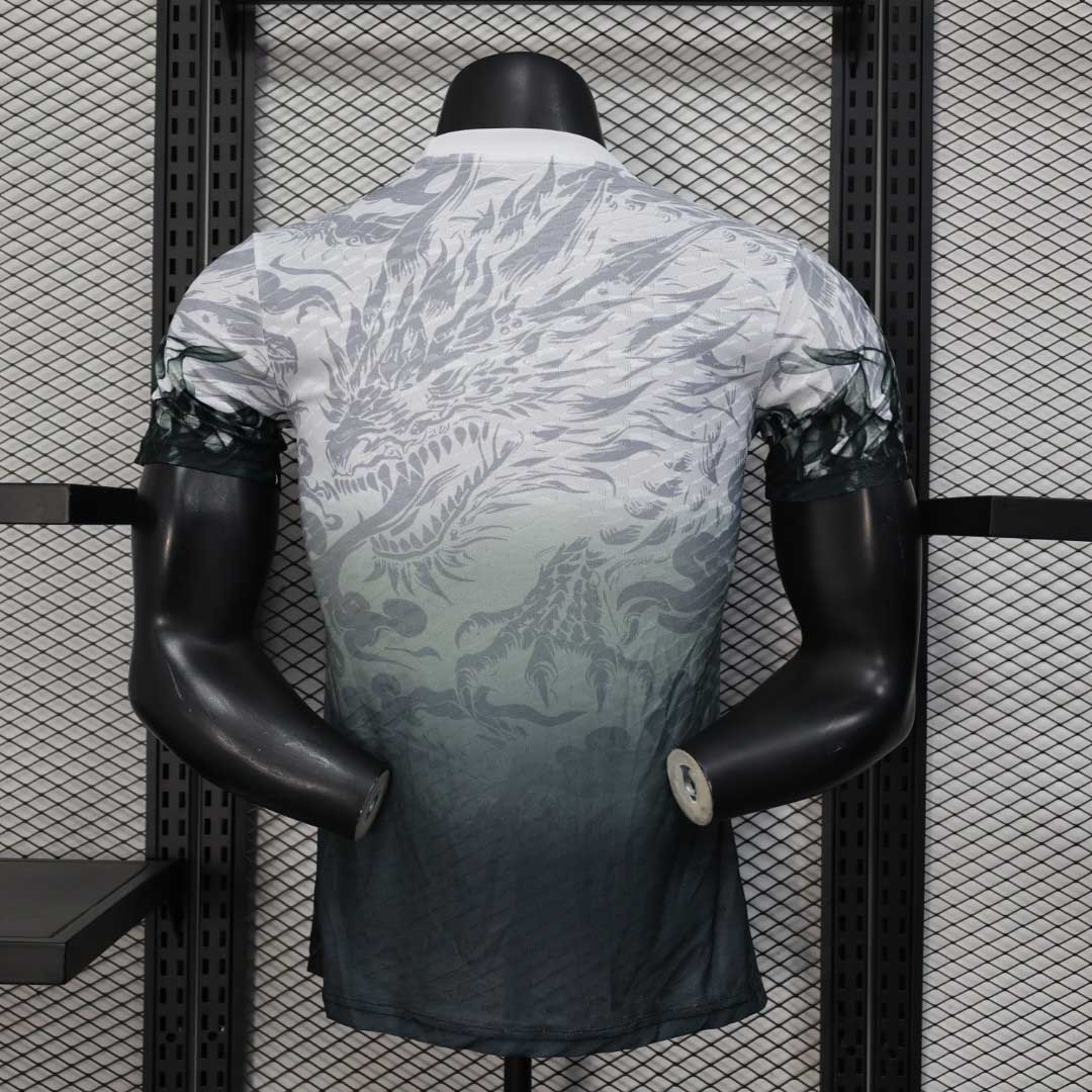 2025/2026 Versión Jugador Real Madrid Charizard Camiseta de Fútbol Calidad Thai — Vista 11
