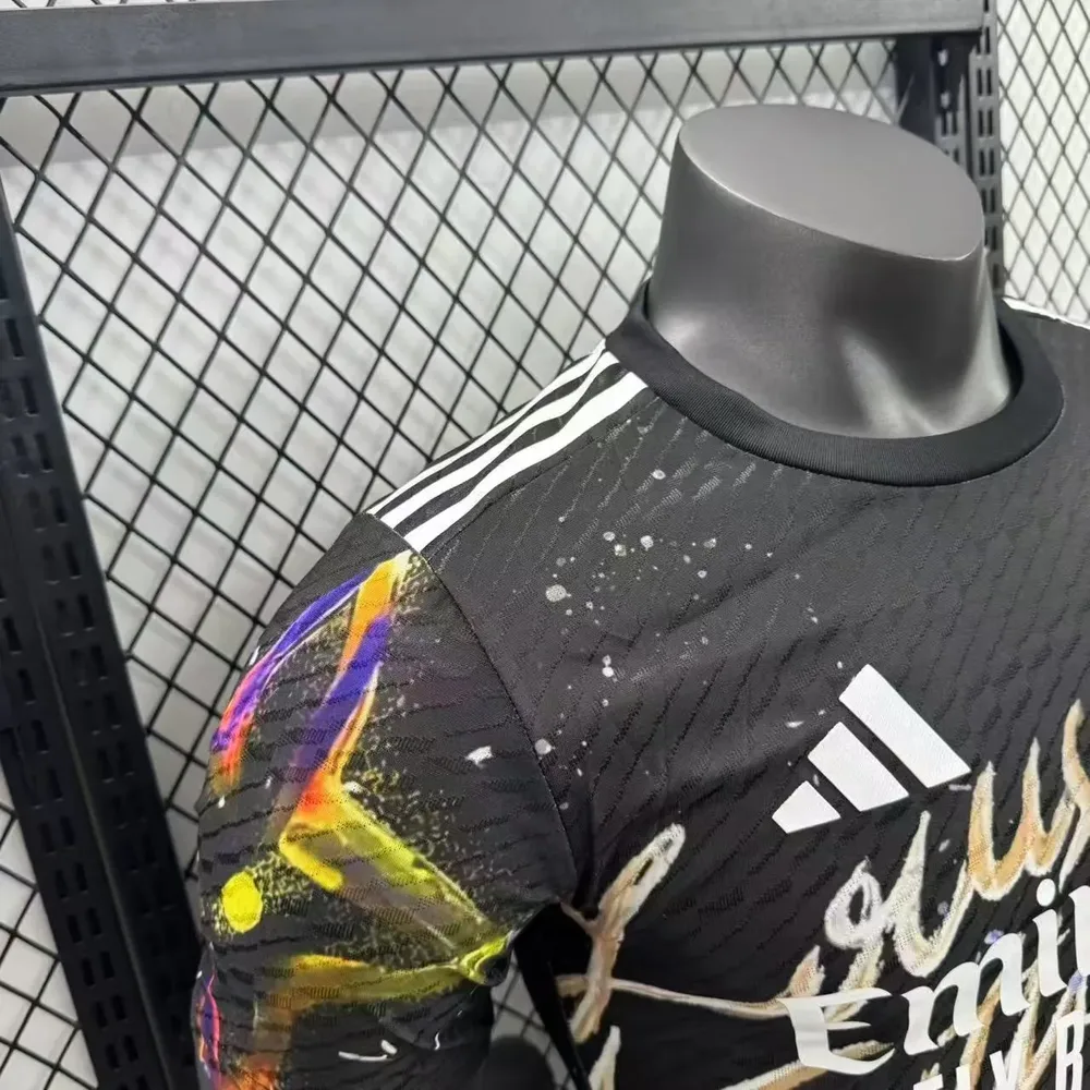2025/2026 Versión Jugador Real Madrid Edición Especial 36 Camiseta Calidad Tailandesa — Vista 6