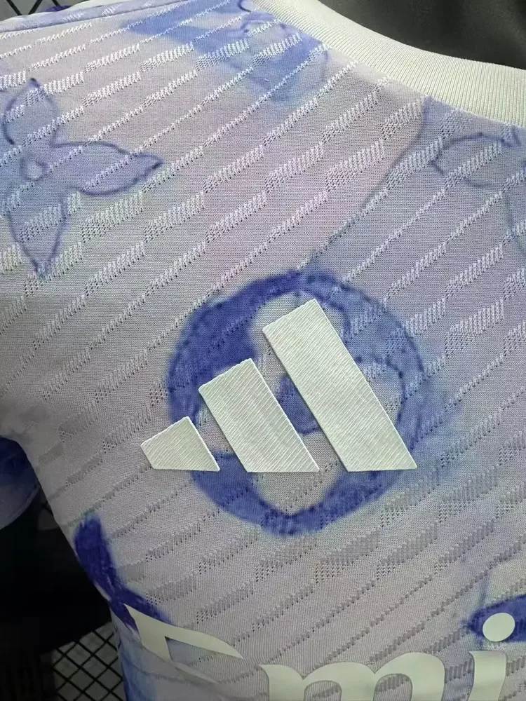 2025/2026 Versión Jugador Camiseta de Fútbol Edición Conjunta Real Madrid Lv Calidad Thai — Vista 4