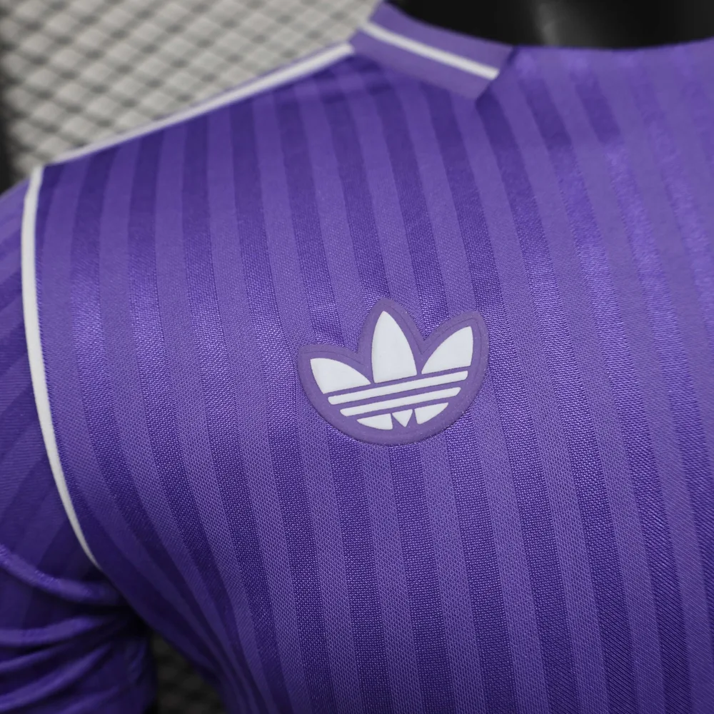 2025/2026 Versión Jugador Edición Especial Real Madrid 07 Camiseta de Fútbol Calidad Tailandesa — Vista 4