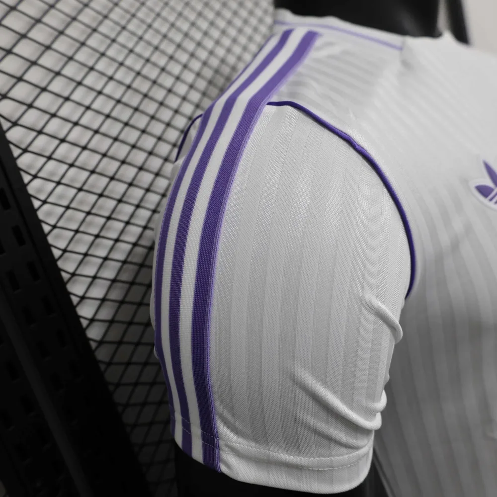 Camiseta de Entrenamiento de Real Madrid 2025/2026 Versión Jugador Fútbol Calidad Tailandesa — Vista 6