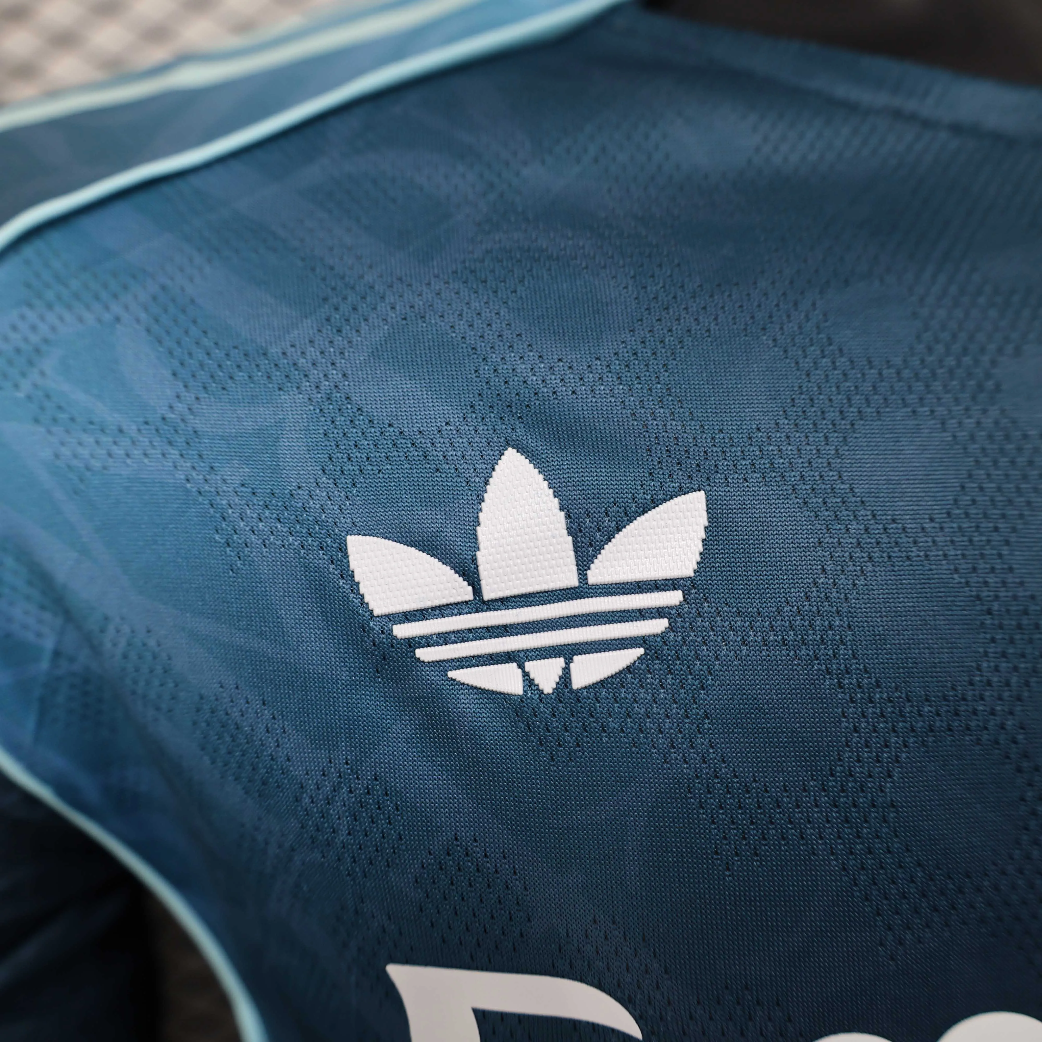 2025/2026 Versión Jugador Real Madrid Edición Especial 42 Camiseta de Fútbol Calidad Tailandesa — Vista 13