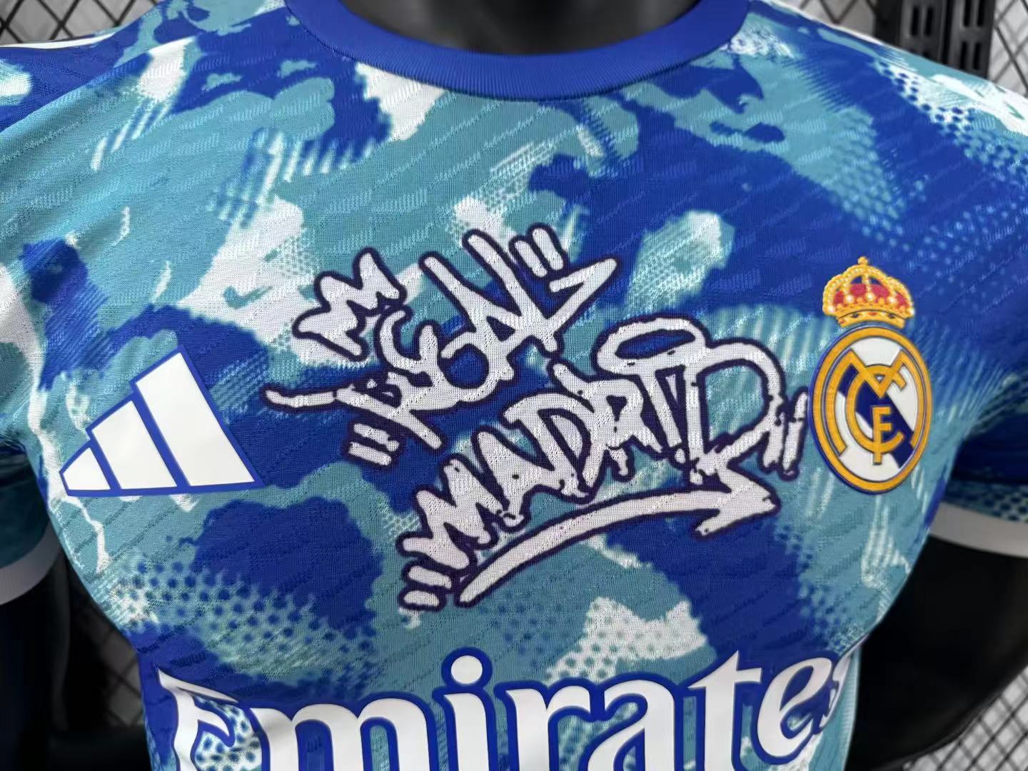 2024/2025 Versión Jugador Real Madrid Edición Especial 12 Camiseta de Fútbol Calidad Tailandesa — Vista 11