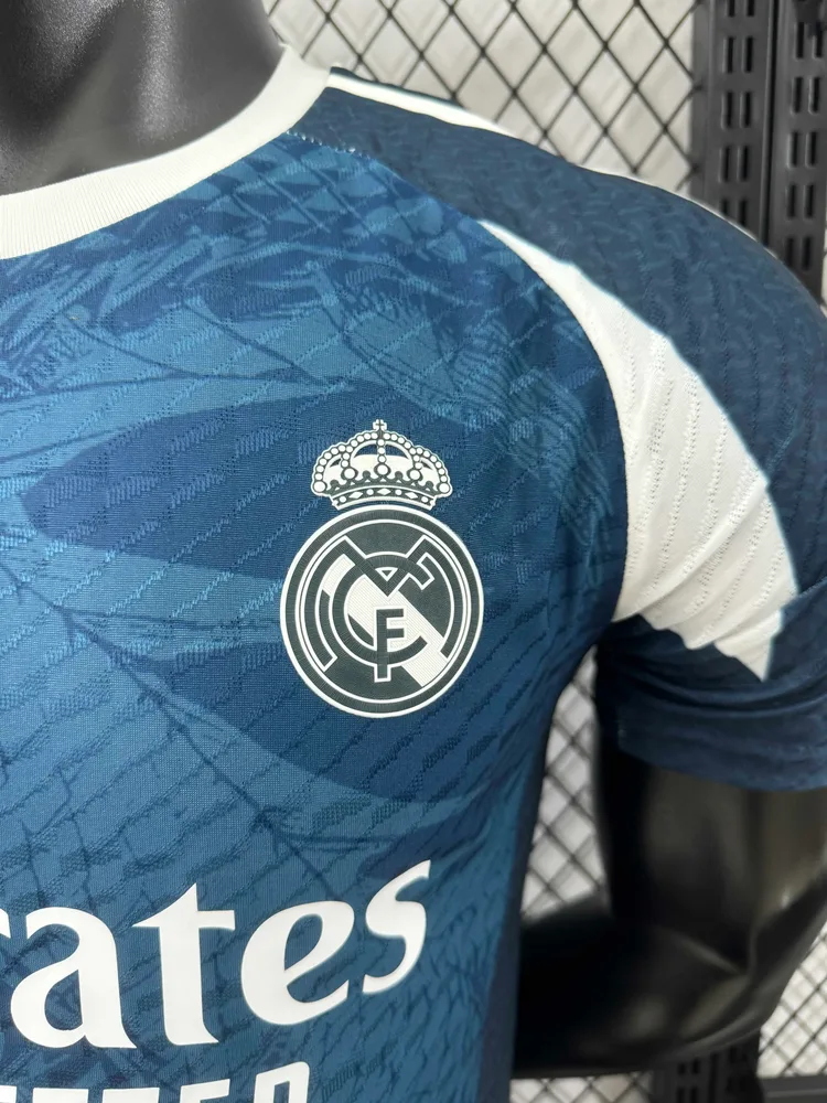 2025/2026 Versión Jugador Real Madrid Edición Especial 39 Camiseta Calidad Tailandesa — Vista 5
