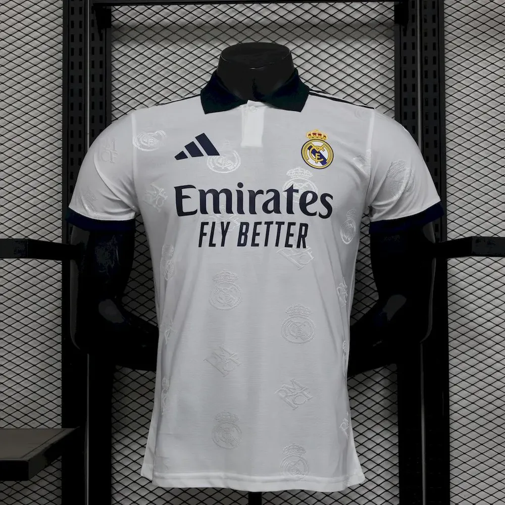 2025/2026 Versión Jugador Edición Especial Real Madrid 03 Camiseta de Fútbol Calidad Tailandesa — Vista 1