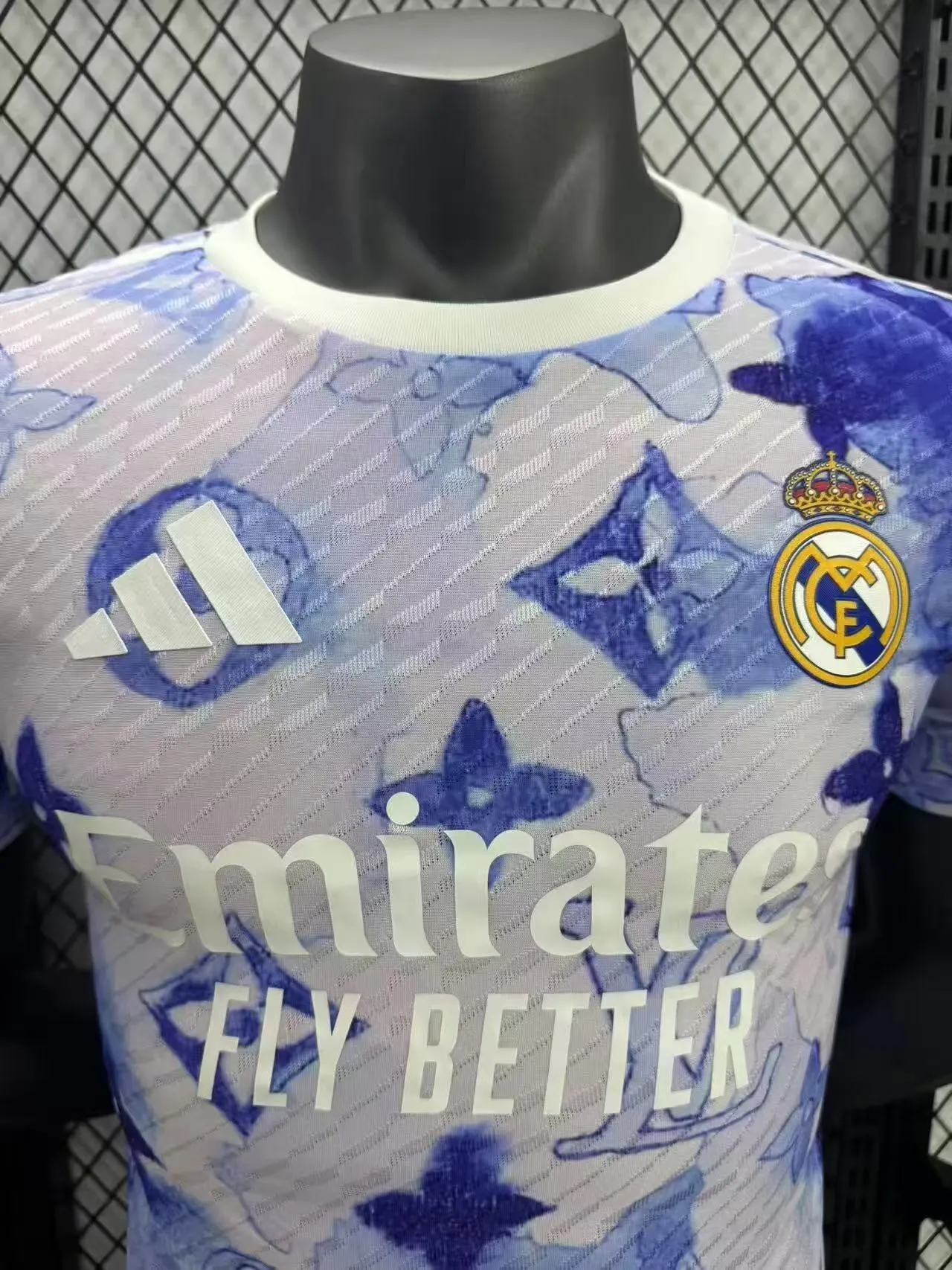 2025/2026 Versión Jugador Camiseta de Fútbol Edición Conjunta Real Madrid Lv Calidad Thai — Vista 12