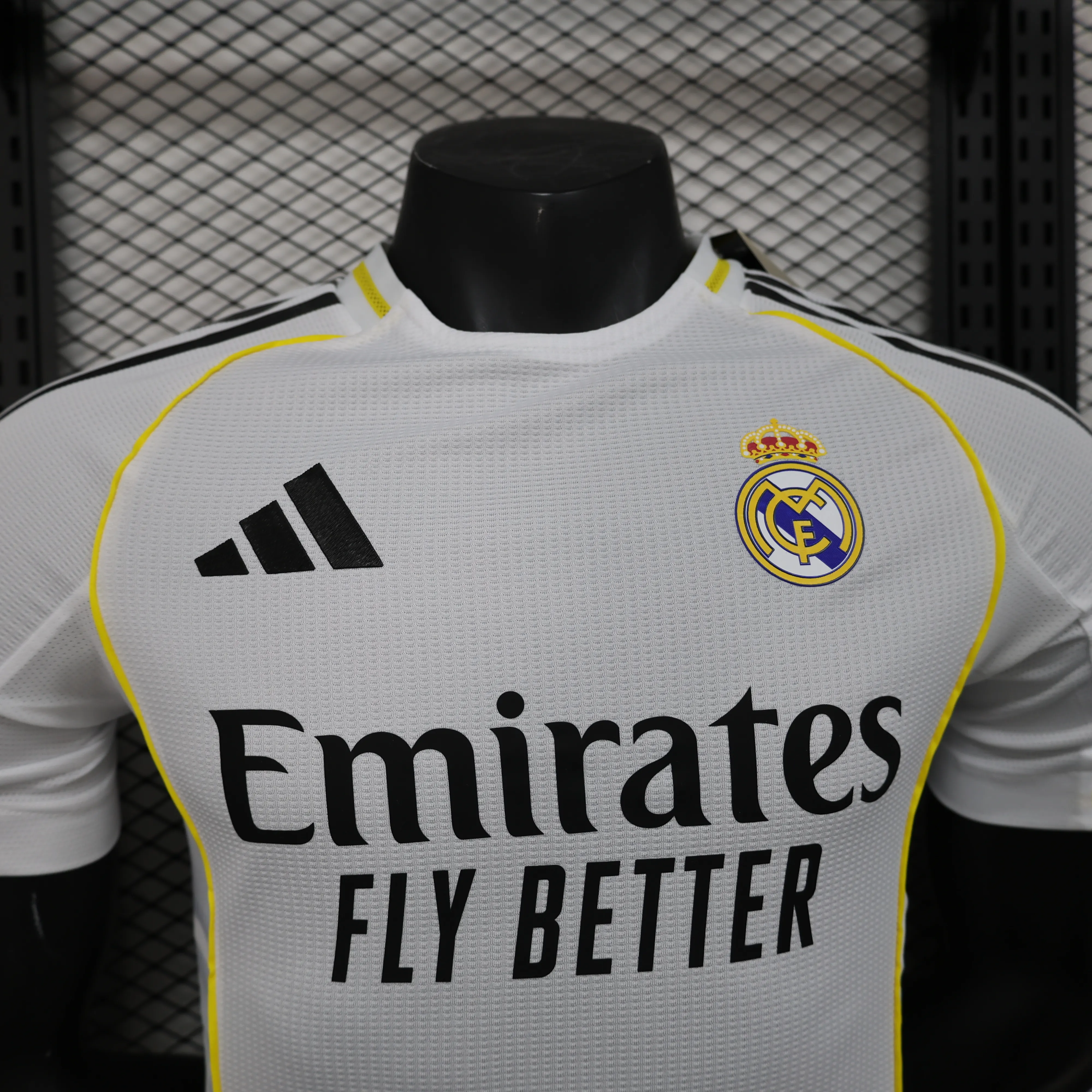 2025/2026 Versión Jugador Real Madrid Camiseta Local Calidad Tailandesa — Vista 13