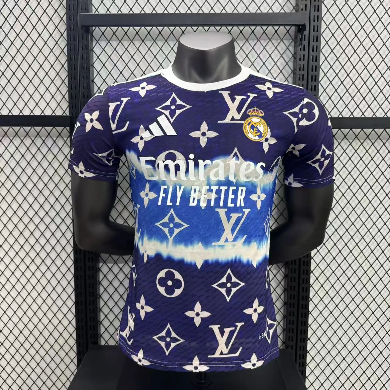 2025/2026 Versión Jugador Real Madrid Edición Especial 37 Camiseta Calidad Tailandesa — Vista 10