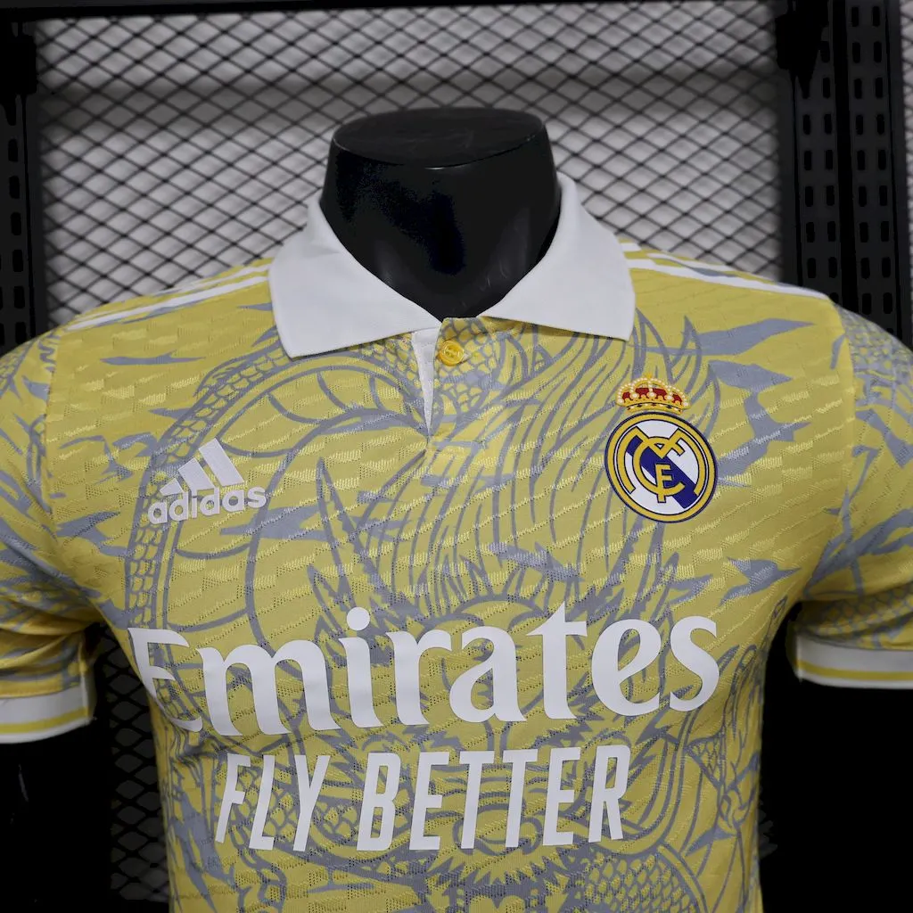 2025/2026 Versión Jugador Edición Especial Real Madrid 05 Camiseta de Fútbol Calidad Tailandesa — Vista 11