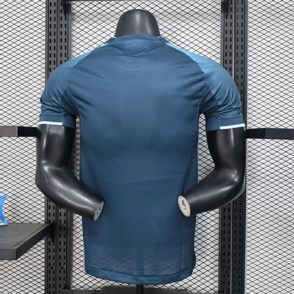 2025/2026 Versión Jugador Real Madrid Edición Especial 42 Camiseta de Fútbol Calidad Tailandesa — Vista 2