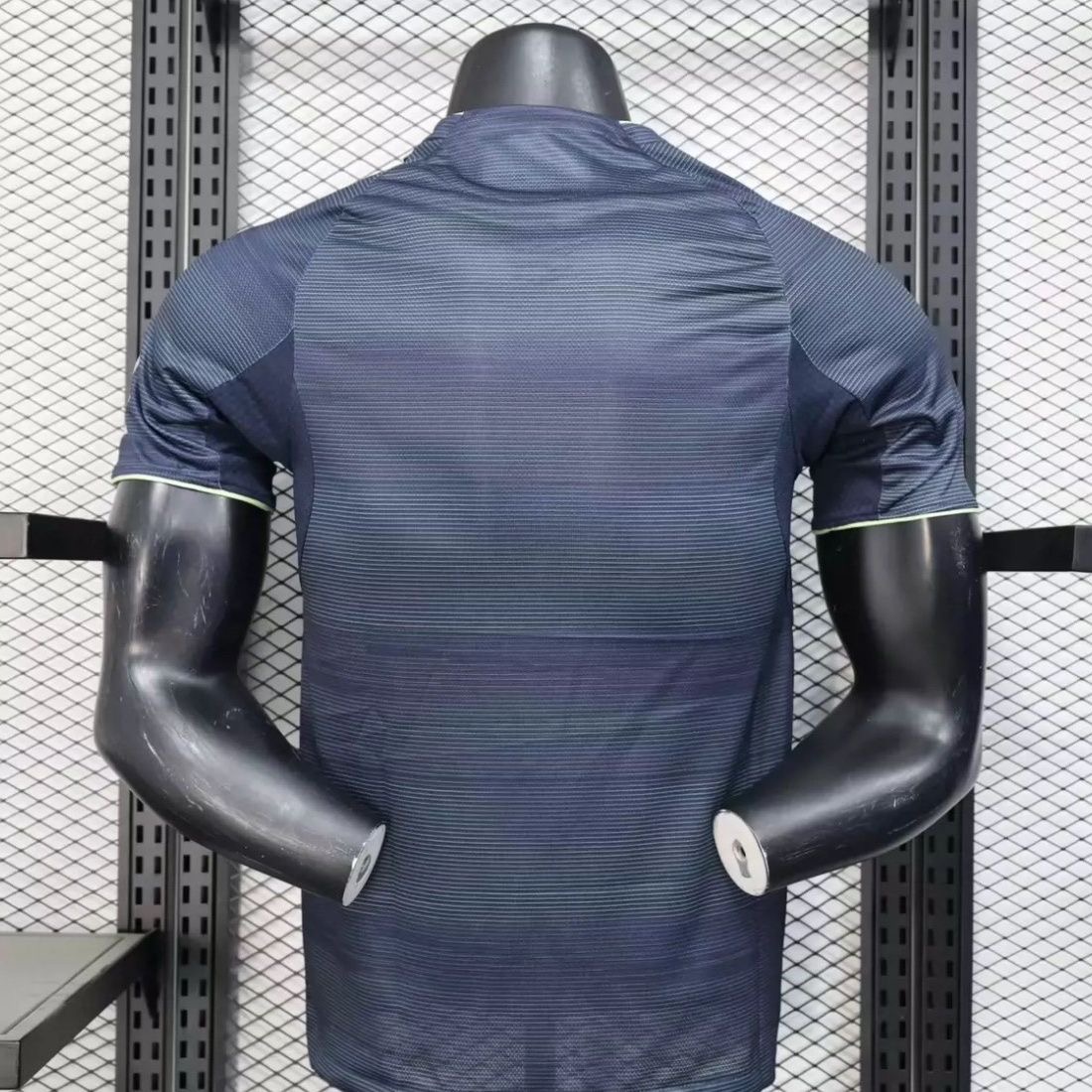 2025/2026 Versión Jugador Real Madrid Camiseta Visitante Calidad Tailandesa — Vista 11