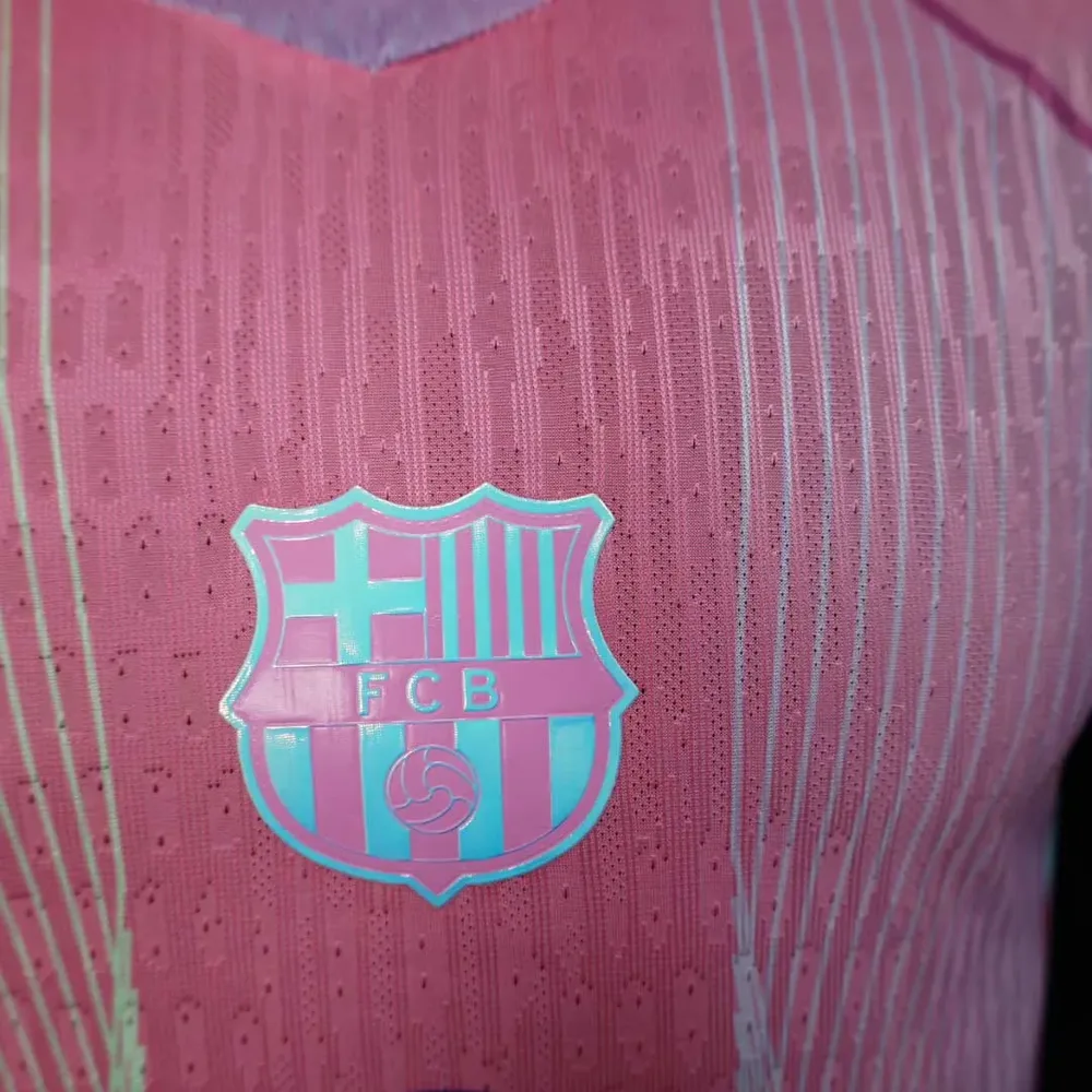 2025/2026 Barcelona Versión Jugador Edición Especial Rosa Camiseta de Fútbol Calidad Thai — Vista 5