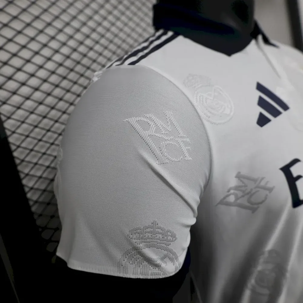 2025/2026 Versión Jugador Edición Especial Real Madrid 03 Camiseta de Fútbol Calidad Tailandesa — Vista 6