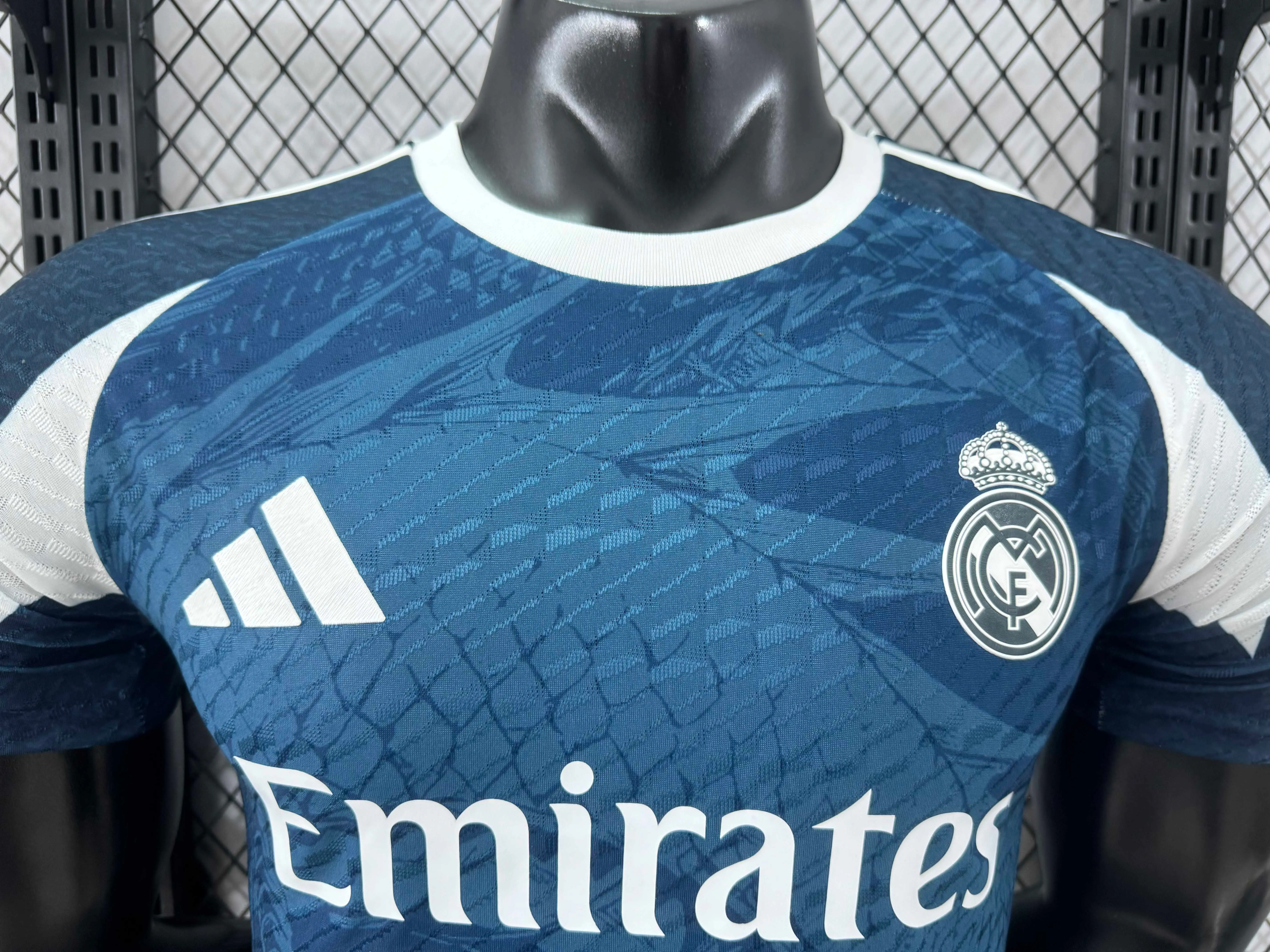 2025/2026 Versión Jugador Real Madrid Edición Especial 39 Camiseta Calidad Tailandesa — Vista 12