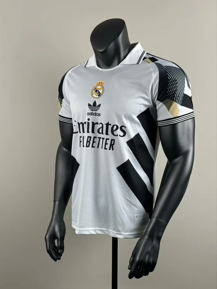 2025/2026 Versión Jugador Camiseta de Fútbol Edición Especial 24 Real Madrid Calidad Tailandesa — Vista 4